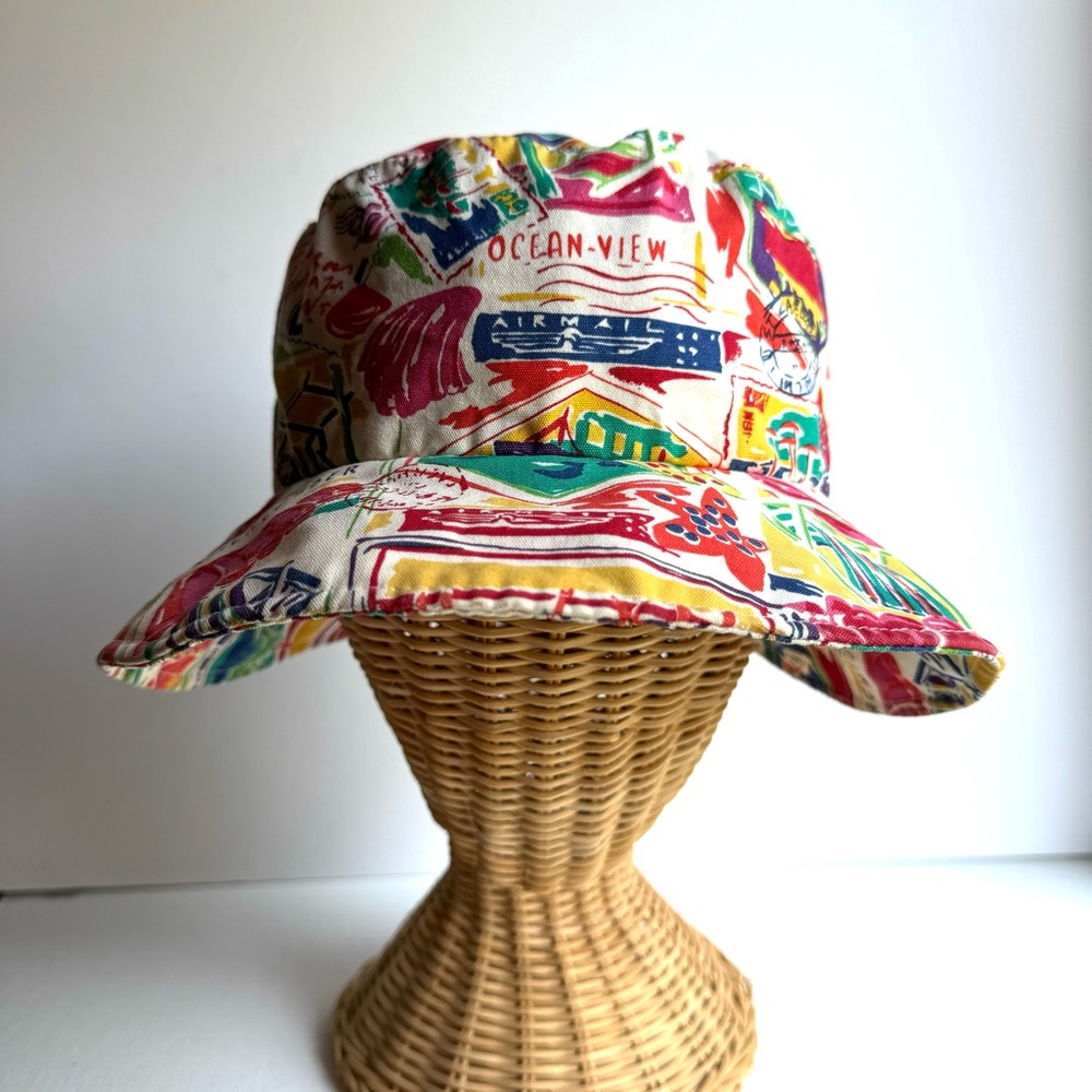 Vintage Liz Claiborne Retro Beach Postcard Print Bucket Hat 1994